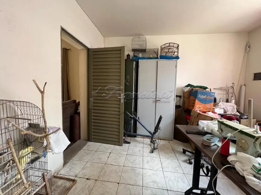 Casa com 3 quartos à venda, 290m2 em Vila Nova, Itapetininga - SP - imagem 8 Foto 8 de Casa com 3 quartos à venda, 290m2 em Vila Nova, Itapetininga - SP