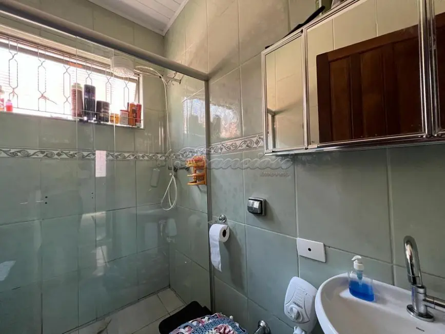 Casa com 3 quartos à venda, 290m2 em Vila Nova, Itapetininga - SP - imagem 4 Foto 4 de Casa com 3 quartos à venda, 290m2 em Vila Nova, Itapetininga - SP