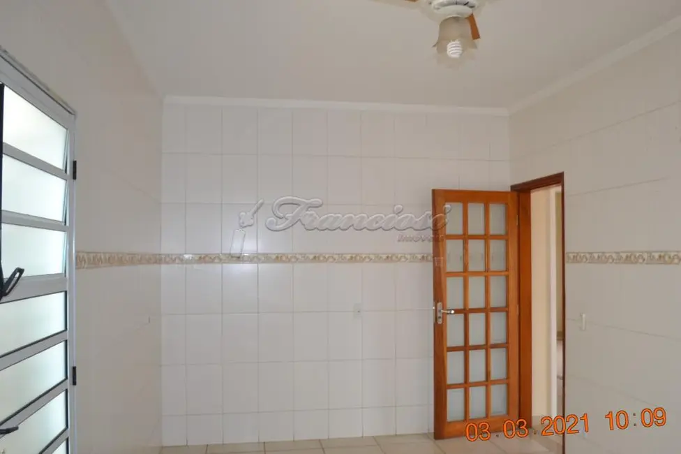 Casa com 3 quartos à venda, 1135m2 em Vila Cubatão, Itapetininga - SP - imagem 7 Foto 7 de Casa com 3 quartos à venda, 1135m2 em Vila Cubatão, Itapetininga - SP