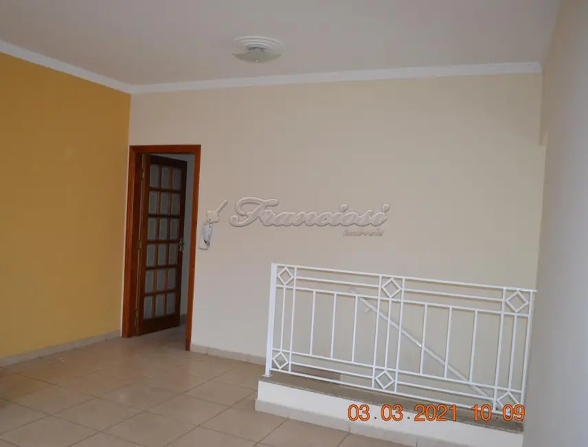 Casa com 3 quartos à venda, 1135m2 em Vila Cubatão, Itapetininga - SP - imagem 4 Foto 4 de Casa com 3 quartos à venda, 1135m2 em Vila Cubatão, Itapetininga - SP