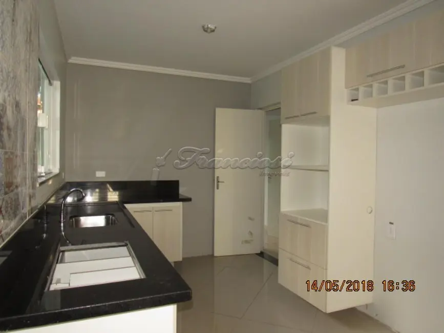 Foto 4 de Casa com 2 quartos à venda, 125m2 em Itapetininga - SP