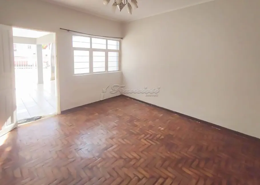 Foto 1 de Casa com 2 quartos à venda, 150m2 em Jardim Itália, Itapetininga - SP