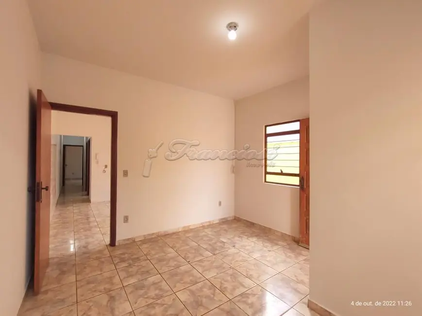 Foto 1 de Casa com 2 quartos à venda, 82m2 em Jardim Vieira de Moraes, Itapetininga - SP