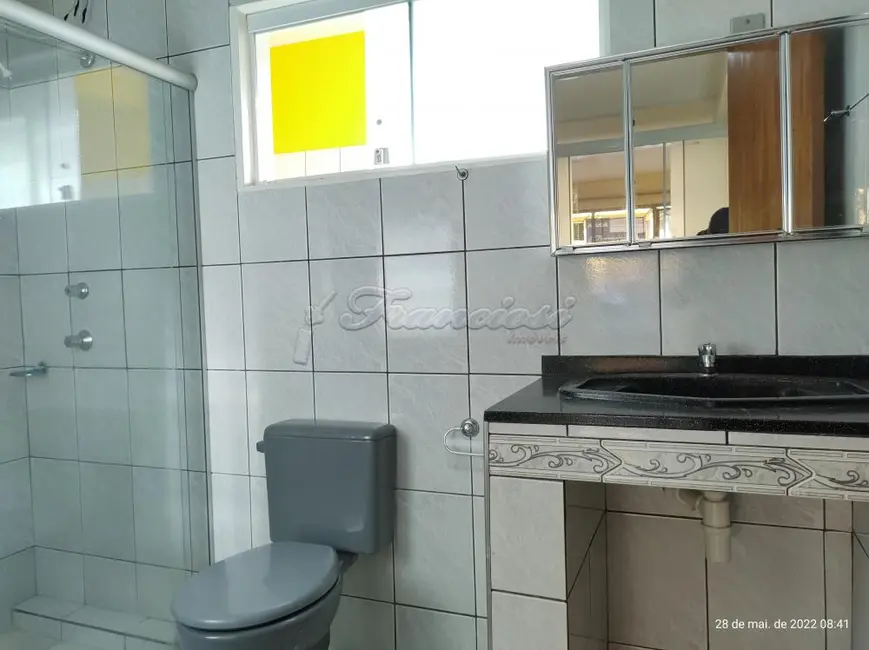 Casa com 3 quartos à venda, 204m2 em Vila Maciel, Itapetininga - SP - imagem 3 Foto 3 de Casa com 3 quartos à venda, 204m2 em Vila Maciel, Itapetininga - SP