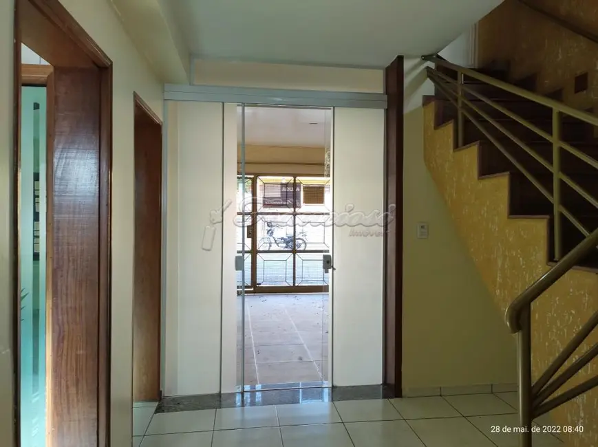 Casa com 3 quartos à venda, 204m2 em Vila Maciel, Itapetininga - SP - imagem 2 Foto 2 de Casa com 3 quartos à venda, 204m2 em Vila Maciel, Itapetininga - SP