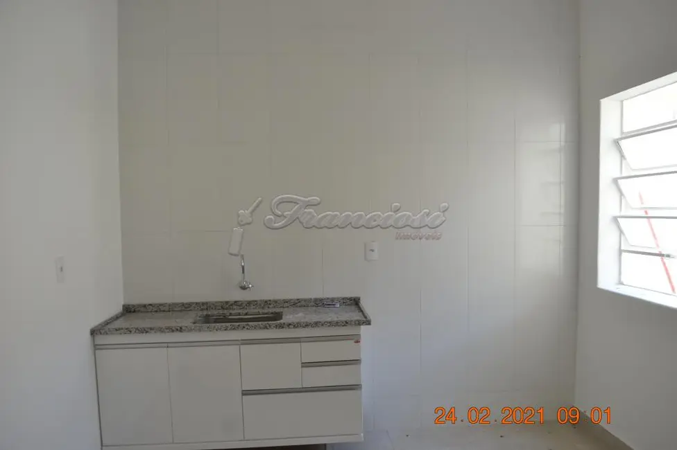 Casa com 3 quartos à venda, 82m2 em Centro, Itapetininga - SP - imagem 3 Foto 3 de Casa com 3 quartos à venda, 82m2 em Centro, Itapetininga - SP