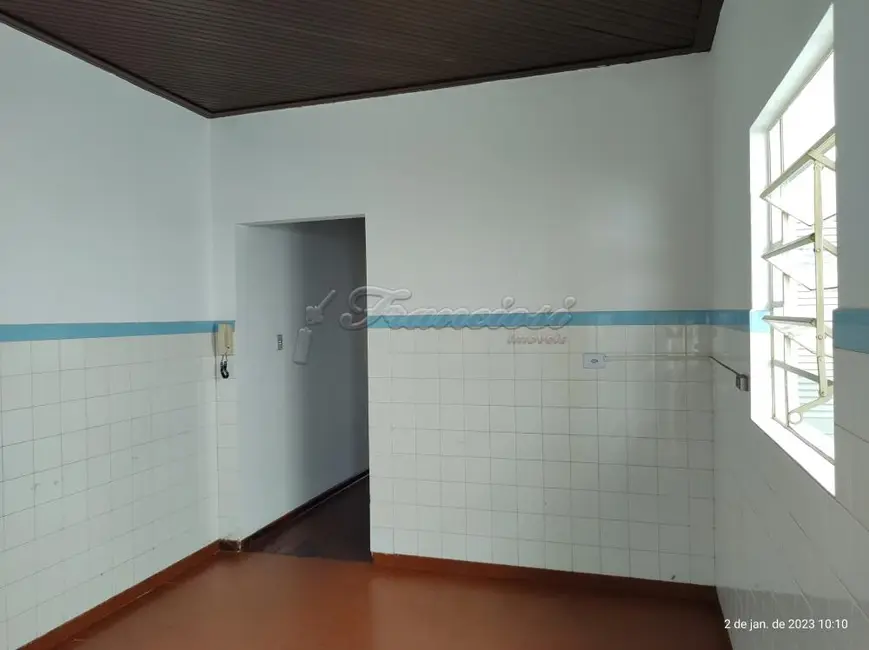 Casa com 3 quartos à venda, 151m2 em Centro, Itapetininga - SP - imagem 5 Foto 5 de Casa com 3 quartos à venda, 151m2 em Centro, Itapetininga - SP