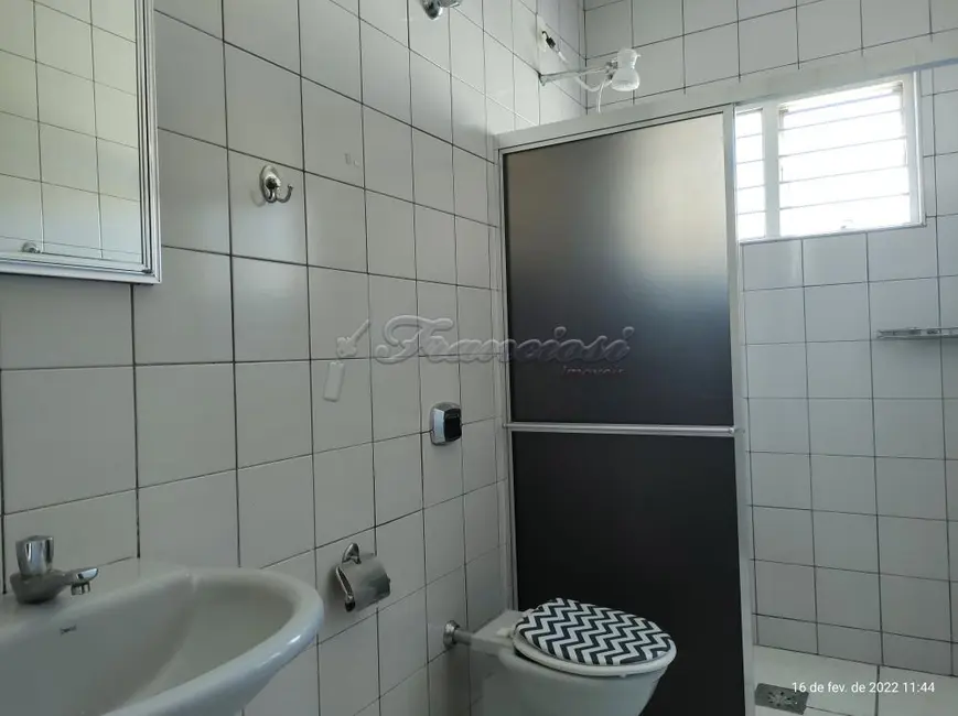 Casa com 2 quartos à venda, 156m2 em Parque Atenas do Sul, Itapetininga - SP - imagem 3 Foto 3 de Casa com 2 quartos à venda, 156m2 em Parque Atenas do Sul, Itapetininga - SP