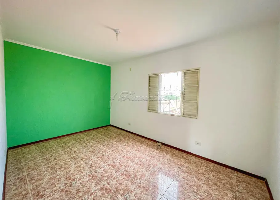 Casa com 2 quartos à venda, 150m2 em Vila Barth, Itapetininga - SP - imagem 7 Foto 7 de Casa com 2 quartos à venda, 150m2 em Vila Barth, Itapetininga - SP