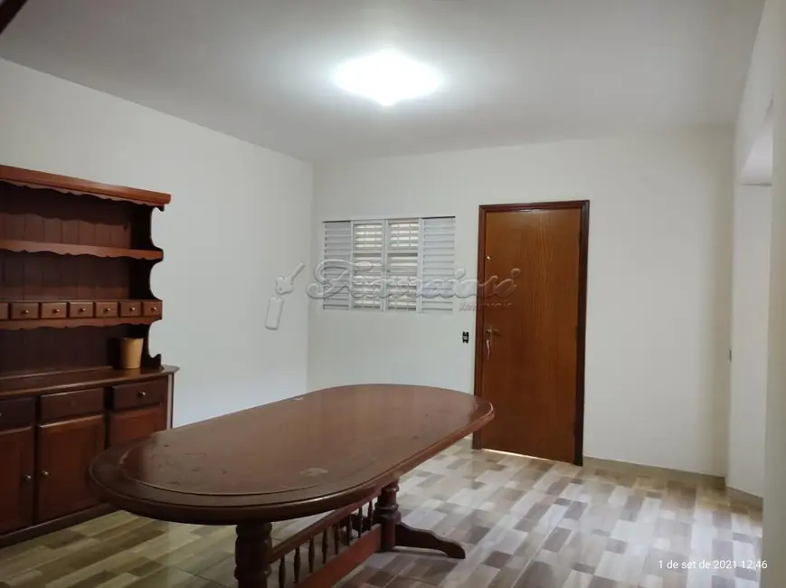 Casa com 5 quartos à venda, 332m2 em Centro, Itapetininga - SP - imagem 5 Foto 5 de Casa com 5 quartos à venda, 332m2 em Centro, Itapetininga - SP