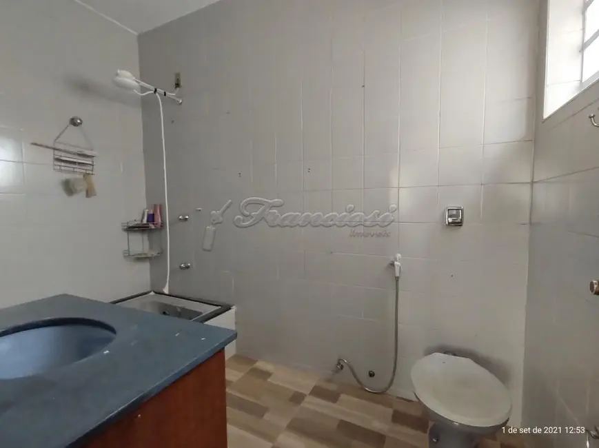Casa com 5 quartos à venda, 332m2 em Centro, Itapetininga - SP - imagem 9 Foto 9 de Casa com 5 quartos à venda, 332m2 em Centro, Itapetininga - SP