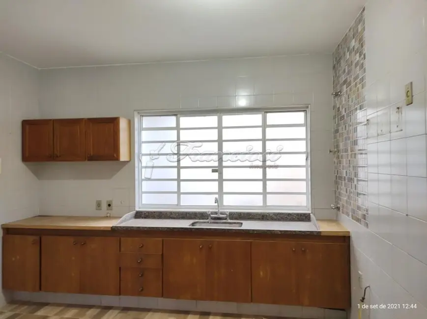 Casa com 5 quartos à venda, 332m2 em Centro, Itapetininga - SP - imagem 4 Foto 4 de Casa com 5 quartos à venda, 332m2 em Centro, Itapetininga - SP