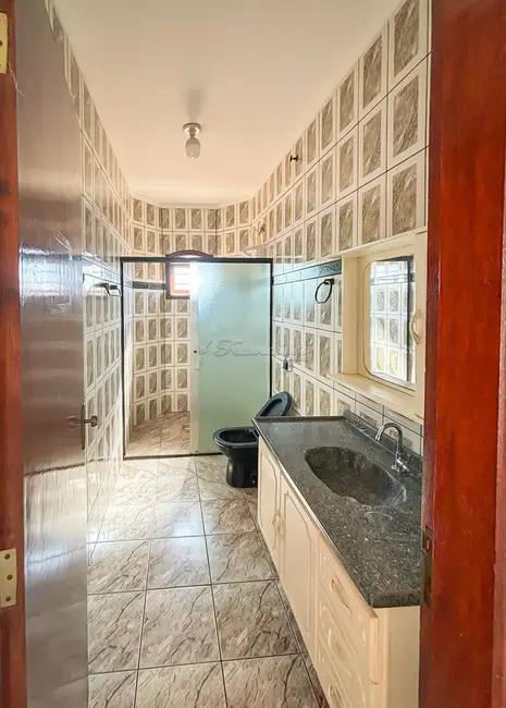 Casa com 3 quartos à venda, 179m2 em Vila Carolina, Itapetininga - SP - imagem 6 Foto 6 de Casa com 3 quartos à venda, 179m2 em Vila Carolina, Itapetininga - SP