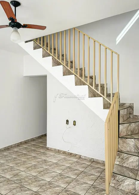 Casa com 3 quartos à venda, 179m2 em Vila Carolina, Itapetininga - SP - imagem 7 Foto 7 de Casa com 3 quartos à venda, 179m2 em Vila Carolina, Itapetininga - SP