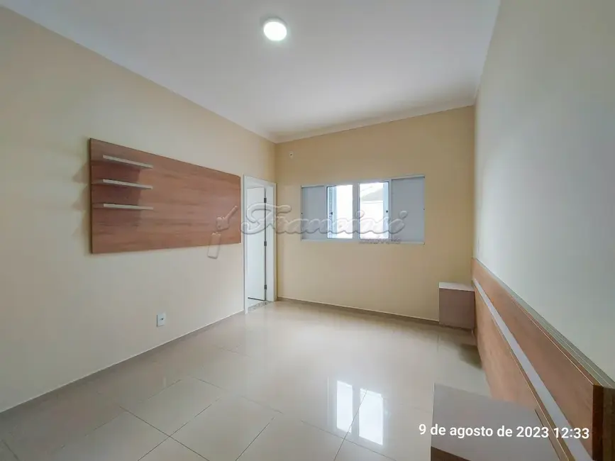 Foto 8 de Casa de Condomínio com 3 quartos à venda, 172m2 em Jardim Marabá, Itapetininga - SP