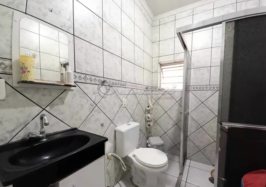 Casa com 4 quartos à venda, 300m2 em Centro, Itapetininga - SP - imagem 5 Foto 5 de Casa com 4 quartos à venda, 300m2 em Centro, Itapetininga - SP