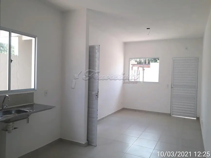 Casa de Condomínio com 2 quartos à venda, 45m2 em Vila Belo Horizonte, Itapetininga - SP - imagem 4 Foto 4 de Casa de Condomínio com 2 quartos à venda, 45m2 em Vila Belo Horizonte, Itapetininga - SP