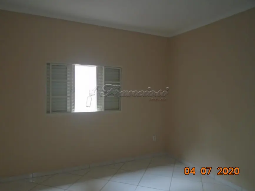 Casa com 3 quartos à venda, 306m2 em Centro, Itapetininga - SP - imagem 7 Foto 7 de Casa com 3 quartos à venda, 306m2 em Centro, Itapetininga - SP