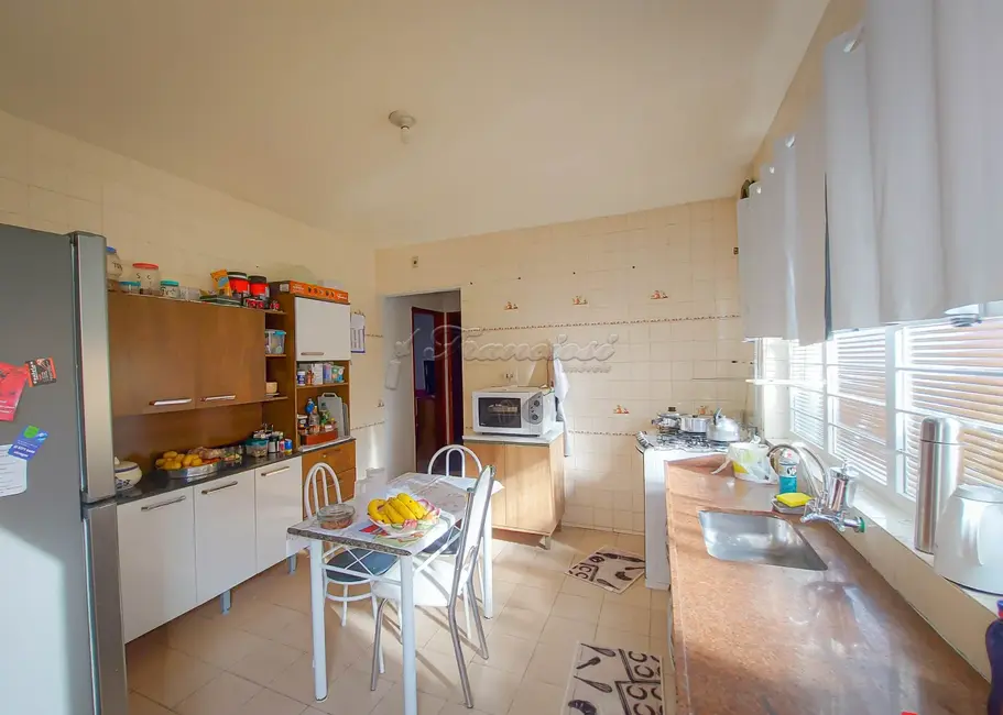Casa com 2 quartos à venda, 170m2 em Jardim Itália, Itapetininga - SP - imagem 3 Foto 3 de Casa com 2 quartos à venda, 170m2 em Jardim Itália, Itapetininga - SP