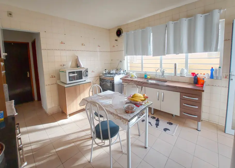 Foto 2 de Casa com 2 quartos à venda, 170m2 em Jardim Itália, Itapetininga - SP