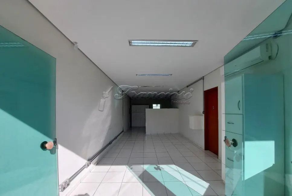 Foto 7 de Prédio Inteiro à venda, 202m2 em Centro, Itapetininga - SP