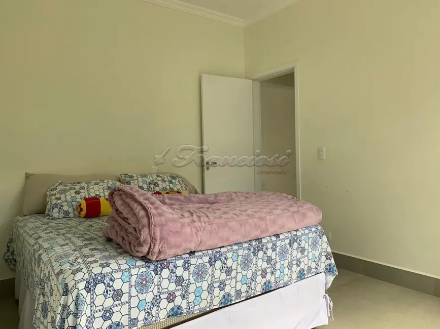 Casa de Condomínio com 3 quartos à venda, 360m2 em Jardim Marabá, Itapetininga - SP - imagem 8 Foto 8 de Casa de Condomínio com 3 quartos à venda, 360m2 em Jardim Marabá, Itapetininga - SP