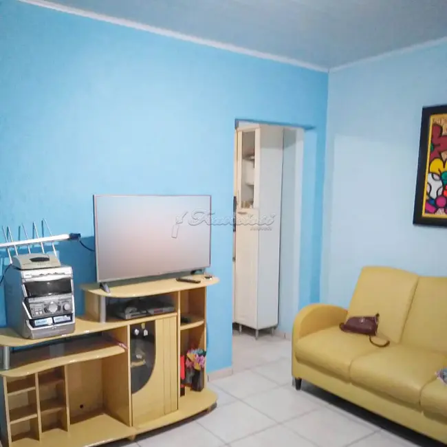 Foto 1 de Casa com 3 quartos à venda, 201m2 em Campina Do Monte Alegre - SP