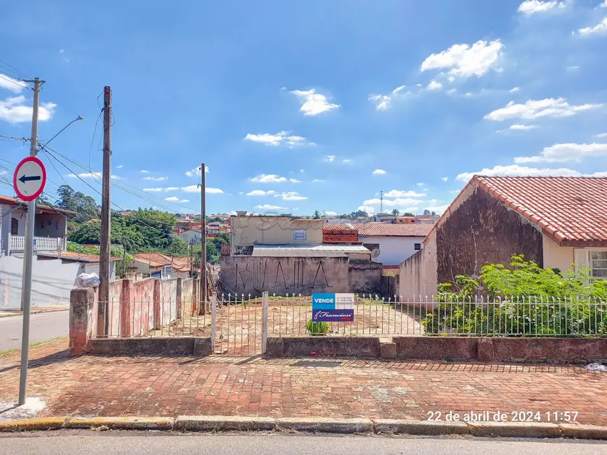 Foto 1 de Fazenda / Haras à venda, 200m2 em Vila Santana, Itapetininga - SP