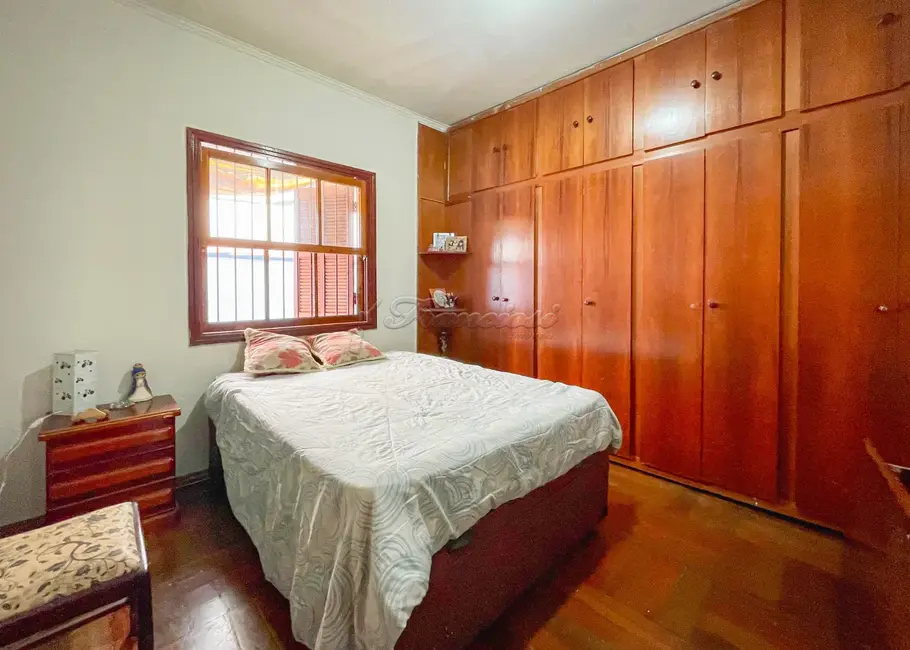 Casa com 3 quartos à venda, 11m2 em Vila Recreio, Itapetininga - SP - imagem 7 Foto 7 de Casa com 3 quartos à venda, 11m2 em Vila Recreio, Itapetininga - SP