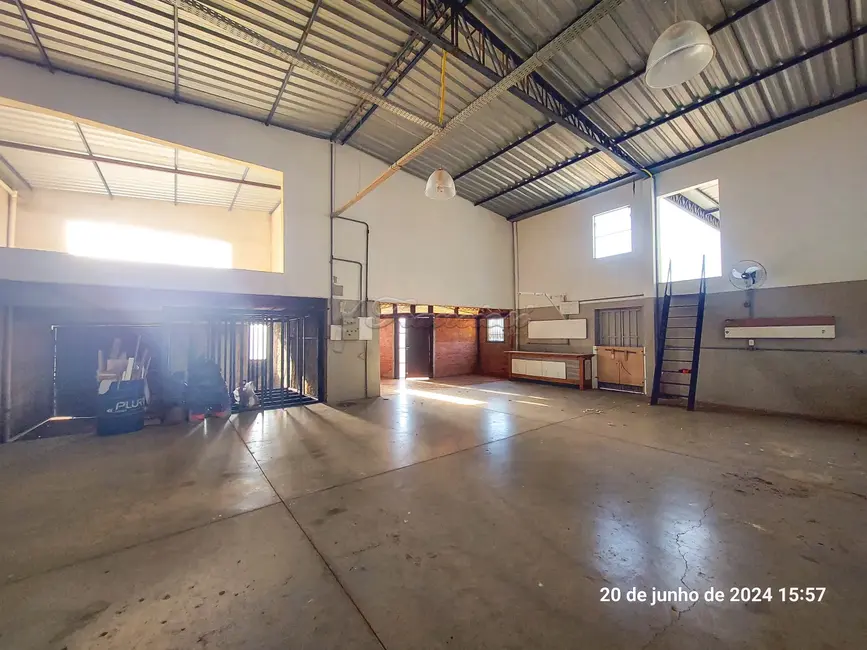 Foto 2 de Sala Comercial para alugar, 300m2 em Vila Progresso, Itapetininga - SP
