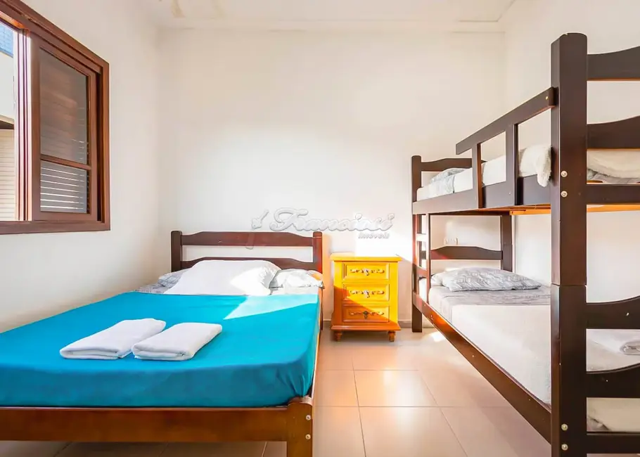 Foto 28 de Chácara à venda, 212m2 em Sarapui - SP