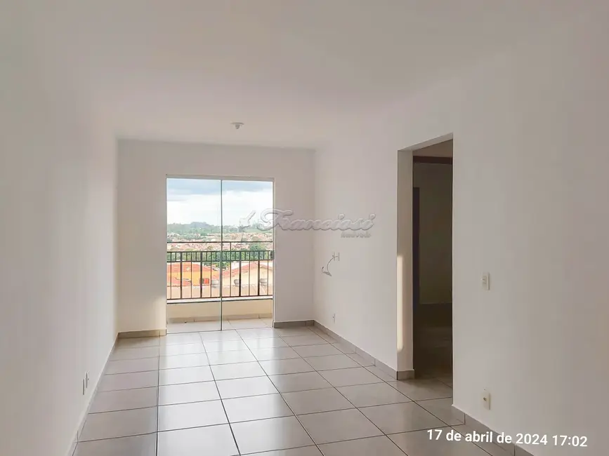 Foto 2 de Apartamento com 2 quartos para alugar, 57m2 em Itapetininga - SP