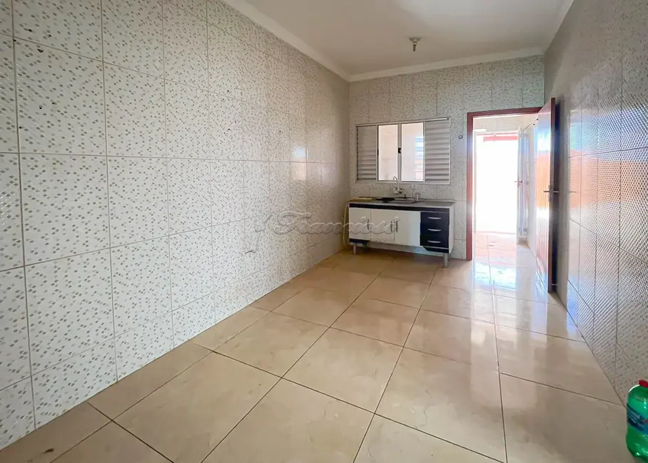 Casa de Condomínio com 2 quartos à venda, 91m2 em Jardim Marabá, Itapetininga - SP - imagem 3 Foto 3 de Casa de Condomínio com 2 quartos à venda, 91m2 em Jardim Marabá, Itapetininga - SP