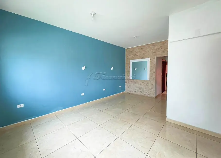Foto 1 de Casa de Condomínio com 2 quartos à venda, 91m2 em Jardim Marabá, Itapetininga - SP