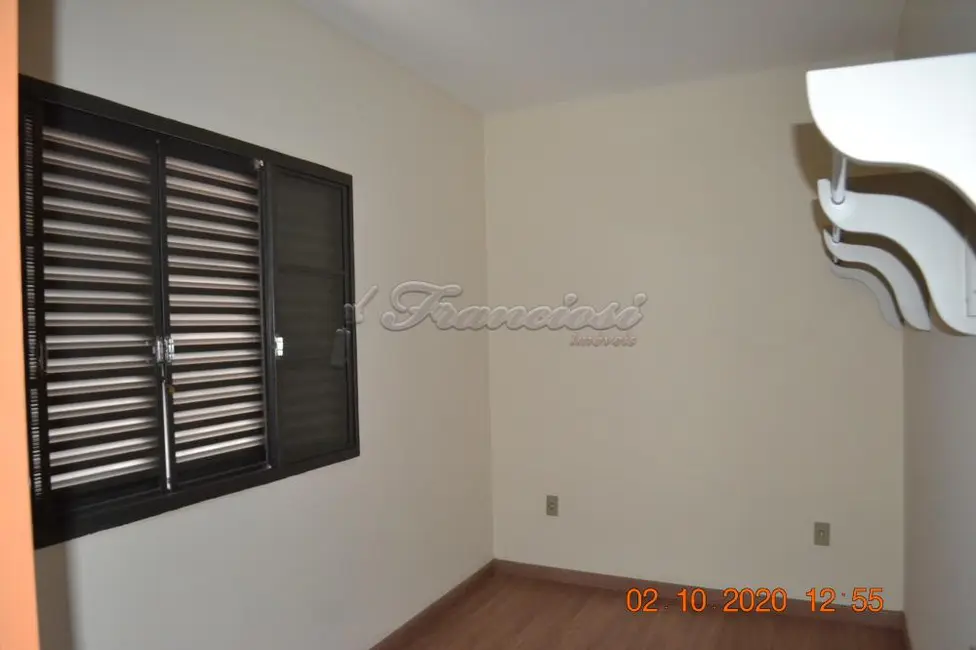 Foto 7 de Casa com 3 quartos para alugar, 100m2 em Centro, Itapetininga - SP