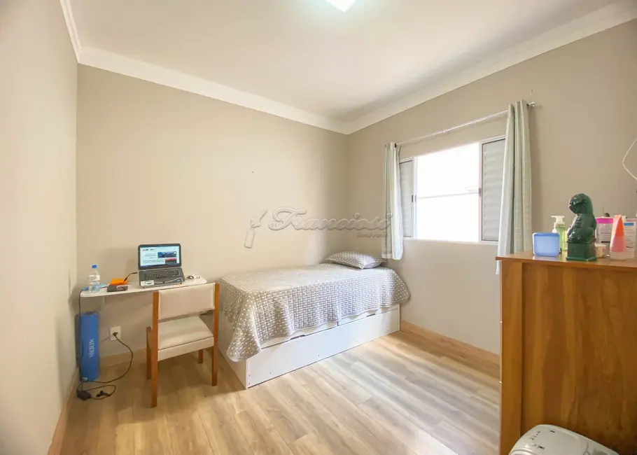 Foto 8 de Casa de Condomínio com 4 quartos à venda, 230m2 em Jardim Colombo, Itapetininga - SP