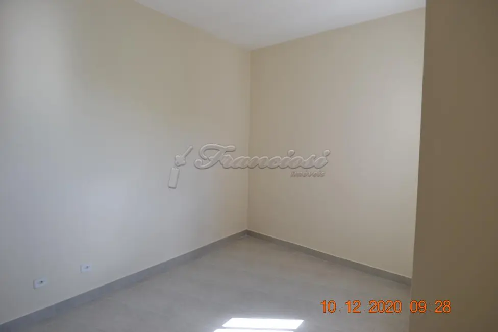 Foto 7 de Casa de Condomínio com 3 quartos para alugar, 98m2 em Vila Rubens, Itapetininga - SP