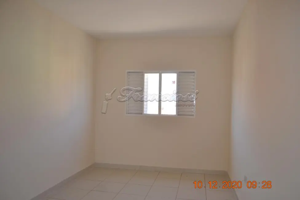 Foto 8 de Casa de Condomínio com 3 quartos para alugar, 98m2 em Vila Rubens, Itapetininga - SP