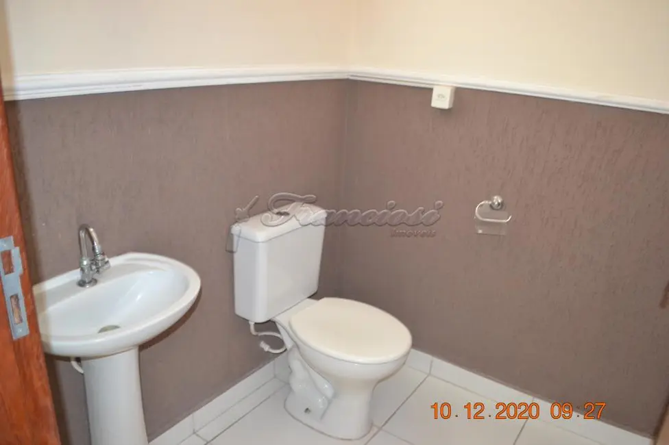 Foto 5 de Casa de Condomínio com 3 quartos para alugar, 98m2 em Vila Rubens, Itapetininga - SP
