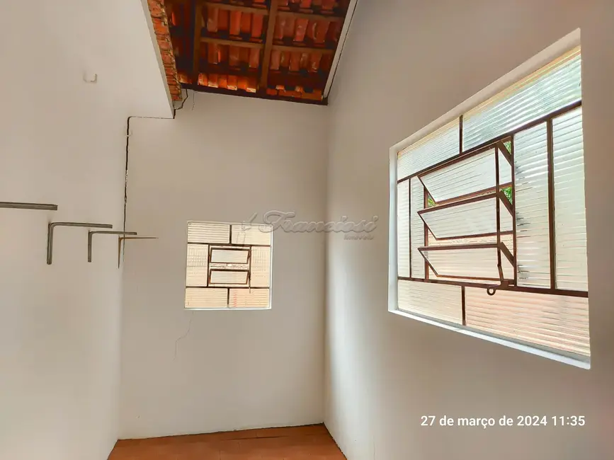 Casa com 4 quartos à venda, 300m2 em Vila Reis, Itapetininga - SP - imagem 9 Foto 9 de Casa com 4 quartos à venda, 300m2 em Vila Reis, Itapetininga - SP