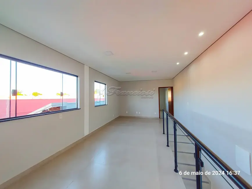 Foto 5 de Casa com 2 quartos para alugar, 150m2 em Jardim Bela Vista, Itapetininga - SP