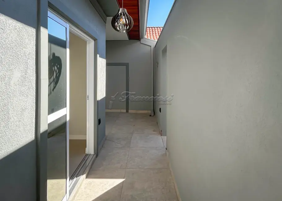 Foto 13 de Casa com 5 quartos à venda, 250m2 em Vila Serafim, Itapetininga - SP