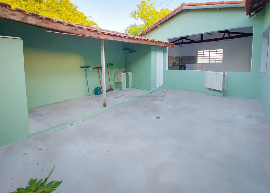 Casa com 2 quartos à venda, 125m2 em Vila Aliança, Itapetininga - SP - imagem 9 Foto 9 de Casa com 2 quartos à venda, 125m2 em Vila Aliança, Itapetininga - SP