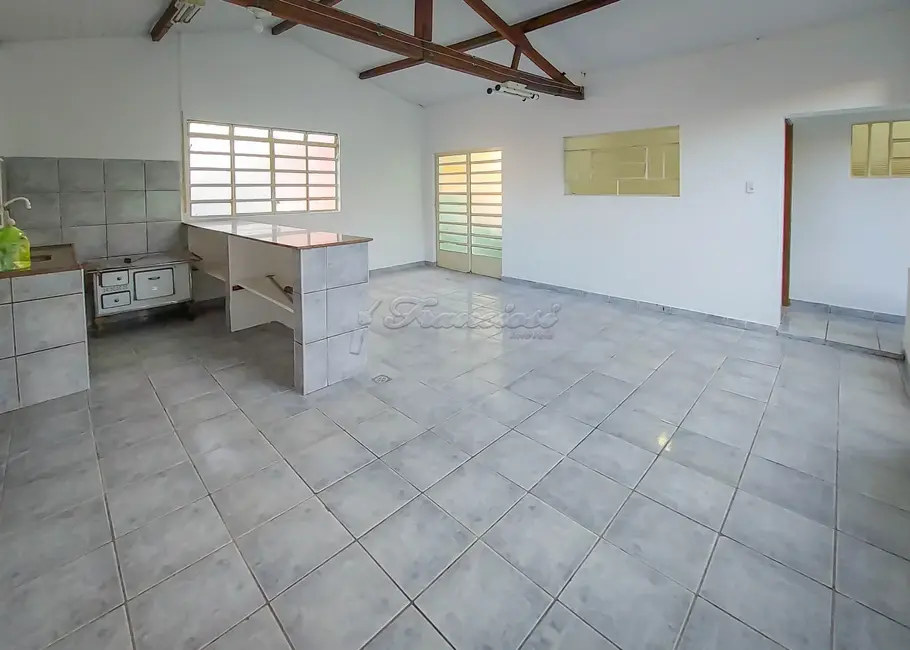 Casa com 2 quartos à venda, 125m2 em Vila Aliança, Itapetininga - SP - imagem 6 Foto 6 de Casa com 2 quartos à venda, 125m2 em Vila Aliança, Itapetininga - SP