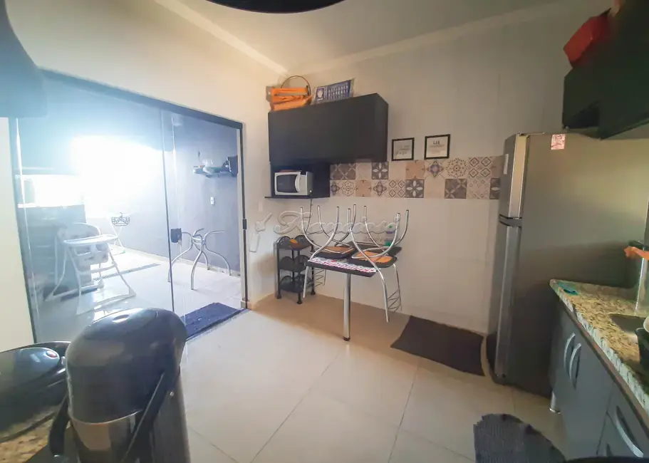 Casa com 2 quartos à venda, 100m2 em Parque Atenas do Sul, Itapetininga - SP - imagem 8 Foto 8 de Casa com 2 quartos à venda, 100m2 em Parque Atenas do Sul, Itapetininga - SP