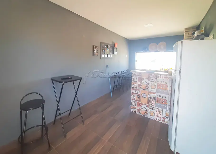 Casa com 2 quartos à venda, 100m2 em Parque Atenas do Sul, Itapetininga - SP - imagem 4 Foto 4 de Casa com 2 quartos à venda, 100m2 em Parque Atenas do Sul, Itapetininga - SP