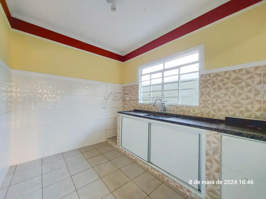 Foto 5 de Casa com 2 quartos para alugar, 106m2 em Jardim Fogaça, Itapetininga - SP