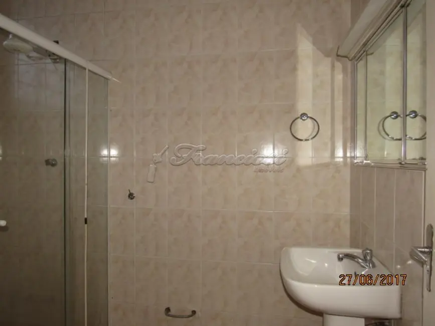 Casa com 3 quartos à venda, 219m2 em Centro, Itapetininga - SP - imagem 7 Foto 7 de Casa com 3 quartos à venda, 219m2 em Centro, Itapetininga - SP