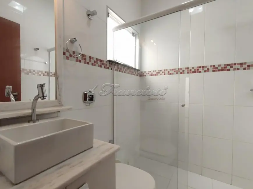 Casa com 4 quartos à venda, 500m2 em Vila Barth, Itapetininga - SP - imagem 8 Foto 8 de Casa com 4 quartos à venda, 500m2 em Vila Barth, Itapetininga - SP