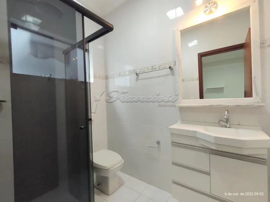 Casa com 4 quartos à venda, 500m2 em Vila Barth, Itapetininga - SP - imagem 5 Foto 5 de Casa com 4 quartos à venda, 500m2 em Vila Barth, Itapetininga - SP